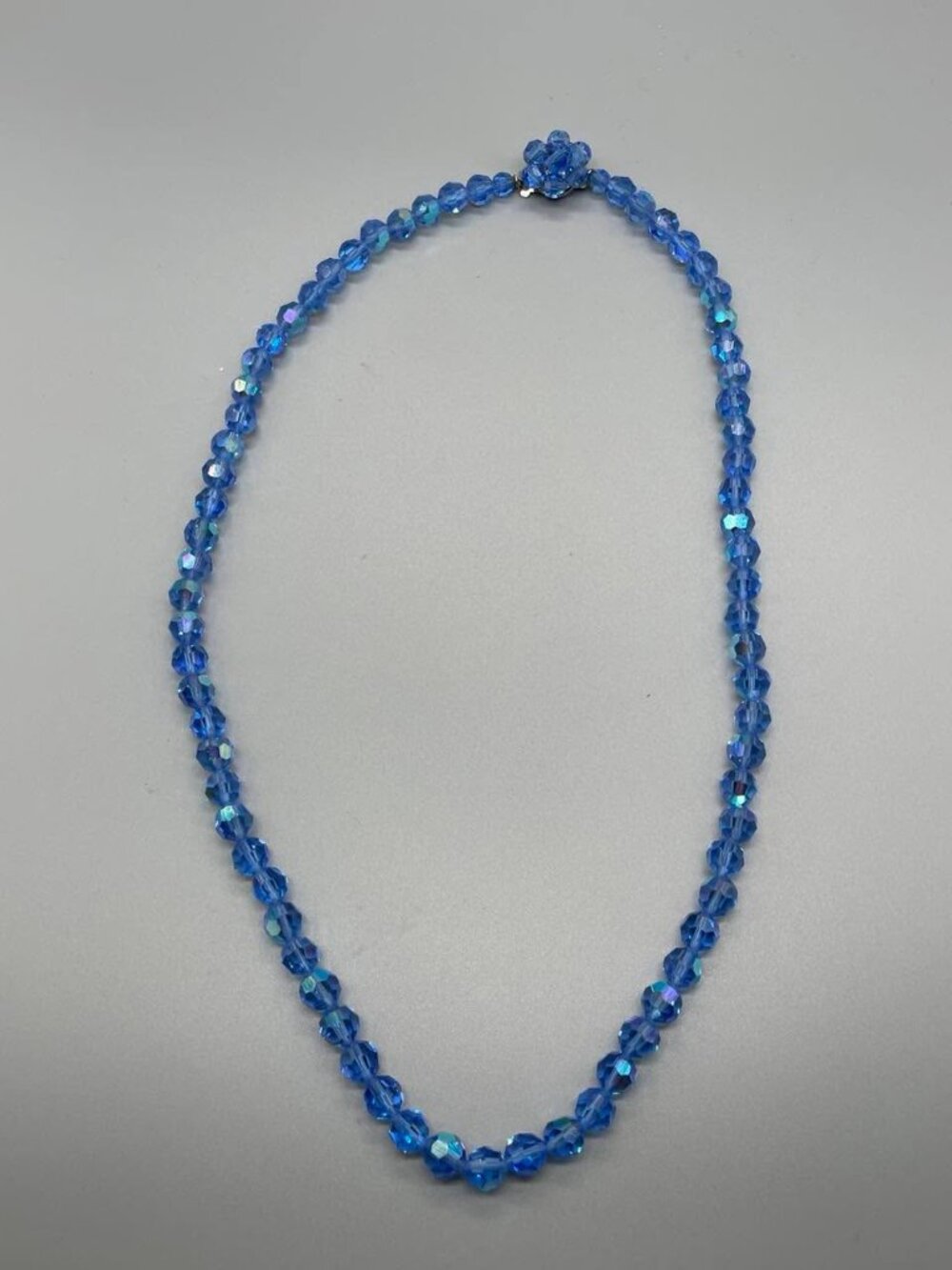 VTG Sparkling Blue Faceted Crystal Glass Beads Long Necklace Decorative Clasp